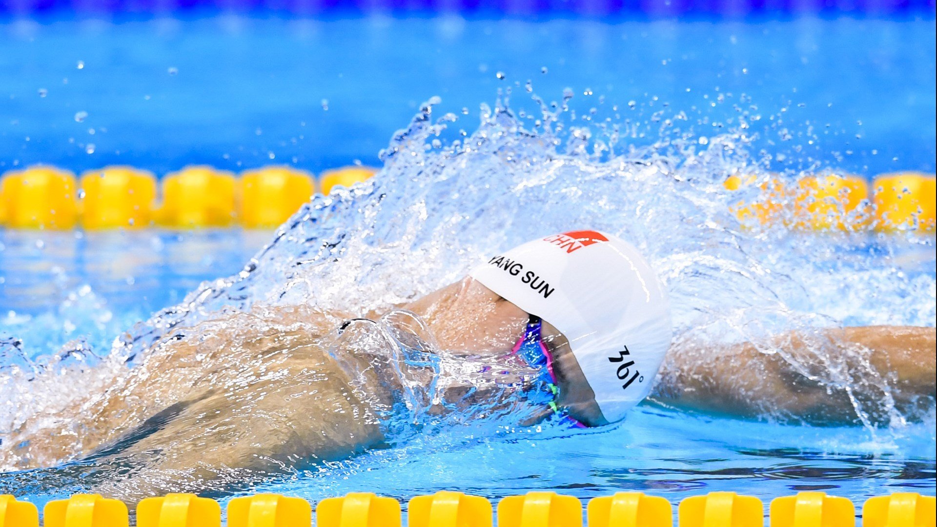 《英雄联盟》“未来之战”主题赛,创意无限!